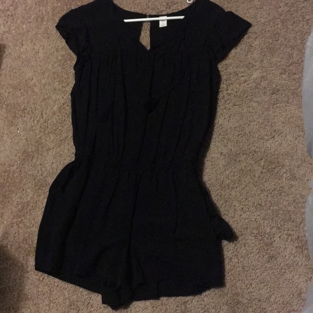 Old Navy Flutter Sleeve Romper